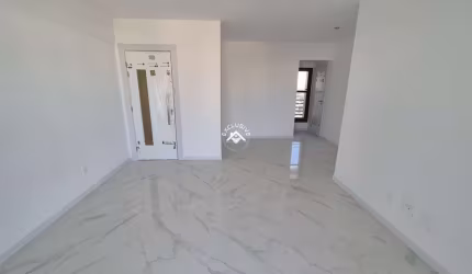 Imóvel de Alto Padrão: Apartamento de 3 quartos, 3 suítes, 117m², à venda em Caminho das Árvores, Salvador-BA