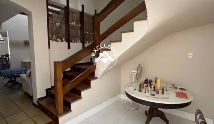 Apartamento de Luxo no Itaigara com 3 Quartos, 1 Suíte, 3 Salas, 2 Banheiros, 2 Vagas de Garagem e 400m² de Área - Salvador-BA