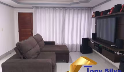 CASA EM CONDOMINIO FECHADO