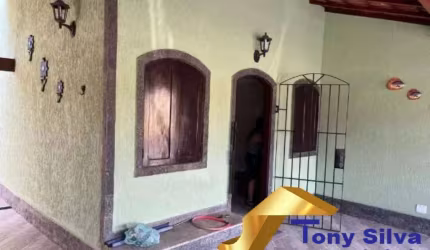 CASA INDEPENDENTE EM ÁREA NOBRE