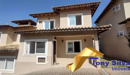 LINDA CASA EM CONDOMINIO