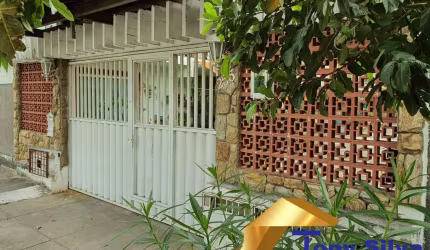 Linda da casa Duplex perfeitamente localizado!!