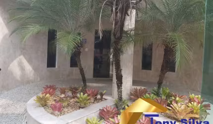 Linda cobertura duplex no centro de Cabo Frio!!