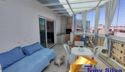 Linda cobertura duplex no Centro de Cabo Frio
