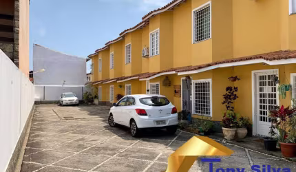 Excelente Casa em Condomínio no Jardim Flamboyant em Cabo Frio!!!