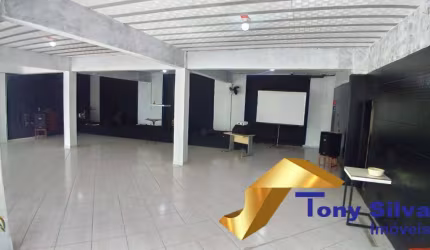 EXCELENTE PREDIO COMERCIAL!!!