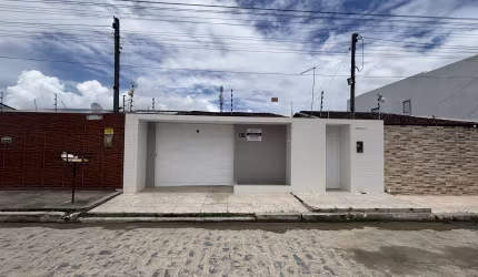 Casa reformada e pronta para morar no Conjunto Asa dos Ventos – Próximo ao Aeroporto de Maceió