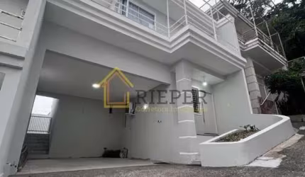 Casa com 3 quartos à venda no Floresta, Joinville , 163 m2 por R$ 690.000