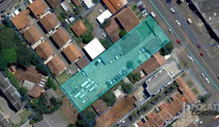 Terreno à venda, 2262 m² por R$ 2.650.000,00 - Uberaba - Curitiba/PR