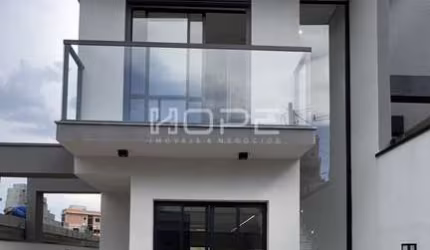 Casa em condomínio fechado com 3 quartos à venda na Rua Raoni, Jaguari, Santana de Parnaíba por R$ 1.200.000