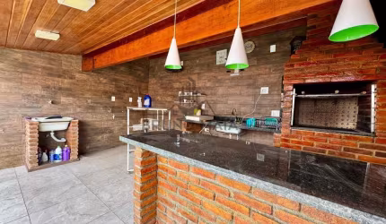 Casa para Locação em Bragança Paulista, Vila Municipal, 2 dormitórios, 1 suíte, 1 banheiro, 1 vaga