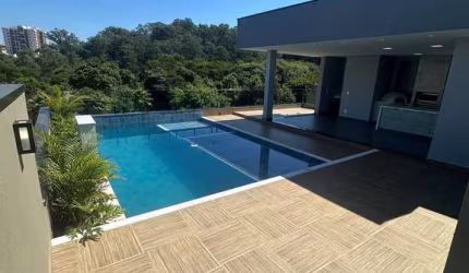 Sobrado em condomínio Bosque do Horto, financia, R$ 3.500.000,00!