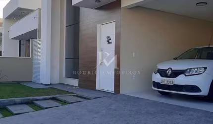 Casa à venda no bairro Pedra Branca em Palhoça/SC