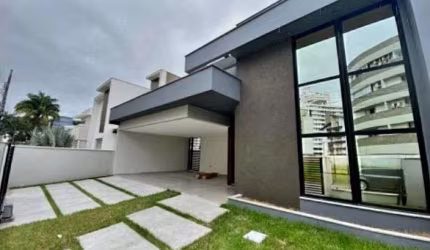 Casa 3 Dormitórios (1 Suíte) Pedra Branca, Palhoça/SC