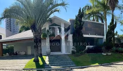 Casa 600 m², 4 Suítes, Mobiliado - Itajaí/SC