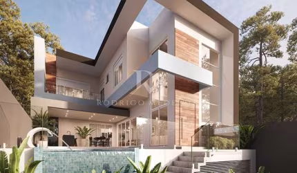 Casa 3 Pavimentos, 3 Suítes, Piscina