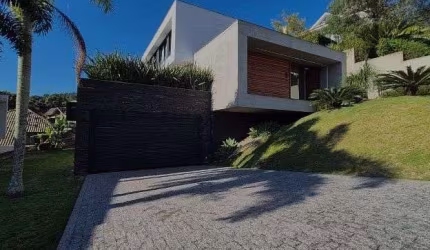 Casa 3 Suítes, Piscina - Cacupé, Florianópolis/SC