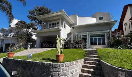 Casa 5 Dormitórios (4 Suítes) - Cacupé, Florianópolis/SC
