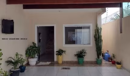 Casa em Condomínio para Venda em Lauro de Freitas, Pitangueiras, 4 dormitórios, 3 suítes, 4 banheiros, 2 vagas