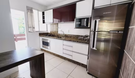 Apartamento à Venda no Anita Garibaldi: 2 Quartos, Mobiliado e Bem Localizado por R$ 350.000