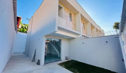Casa individual - 03 qts. - 02 vg. R$650K