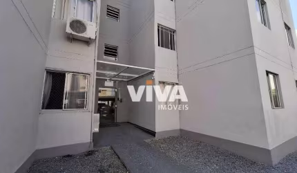 Apartamento com 2 dormitórios à venda, 45 m² por R$ 265.000,00 - Cordeiros - Itajaí/SC