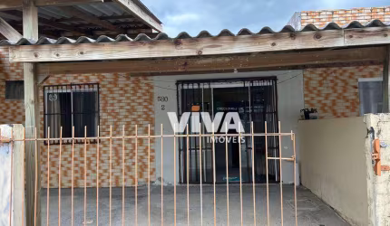 Casa com 2 dormitórios à venda, 40 m² por R$ 265.000,00 - Espinheiros - Itajaí/SC