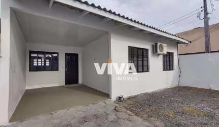 Casa com 3 dormitórios para alugar, 100 m² por R$ 4.590,00/mês - Fazenda - Itajaí/SC