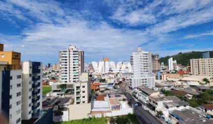 Apartamento com 2 dormitórios à venda, 63 m² por R$ 905.000,00 - Vila Operária - Itajaí/SC