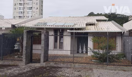 Casa com 3 dormitórios à venda, 300 m² por R$ 1.900.000,00 - Centro - Itajaí/SC