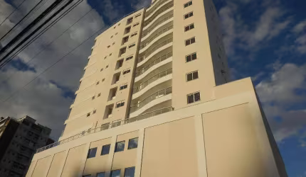 Apartamento com 3 dormitórios à venda por R$ 870.000,00 - Centro - Itajaí/SC