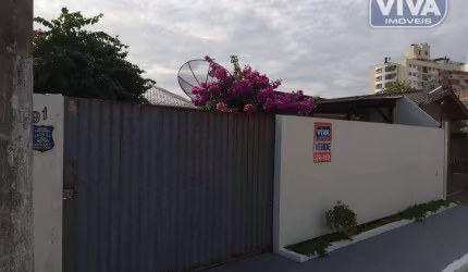 Casa com 2 dormitórios à venda por R$ 960.000,00 - São João - Itajaí/SC