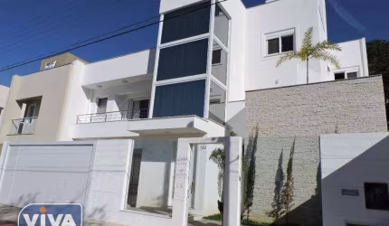 Sobrado com 4 dormitórios à venda, 445 m² por R$ 5.500.000,00 - Praia dos Amores - Balneário Camboriú/SC