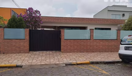 Casa com 3 dormitórios à venda, 300 m² por R$ 1.600.000,00 - São João - Itajaí/SC