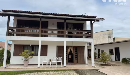 Casa com 3 dormitórios à venda, 248 m² por R$ 1.050.000,00 - São Vicente - Itajaí/SC