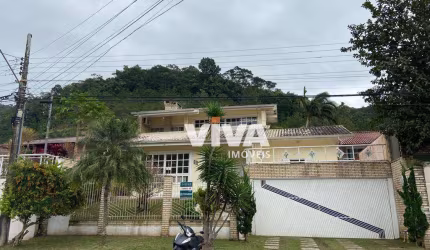 Casa com 3 dormitórios à venda, 212 m² por R$ 2.000.000,00 - Ressacada - Itajaí/SC