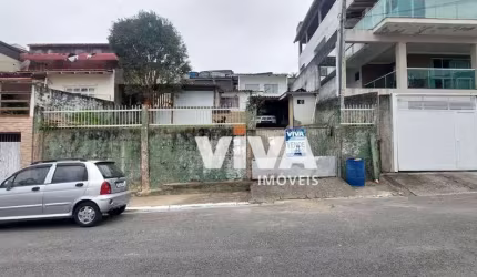 Casa com 2 dormitórios à venda por R$ 700.000,00 - Fazenda - Itajaí/SC