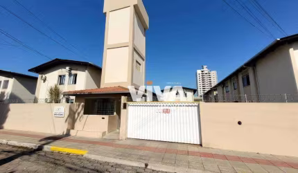 Apartamento com 2 dormitórios à venda, 52 m² por R$ 385.000,00 - São Judas - Itajaí/SC