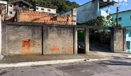 Casa com 4 dormitórios à venda, 130 m² por R$ 780.000,00 - Fazenda - Itajaí/SC