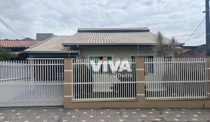 Casa com 2 dormitórios à venda, 112 m² por R$ 900.000,00 - Cordeiros - Itajaí/SC