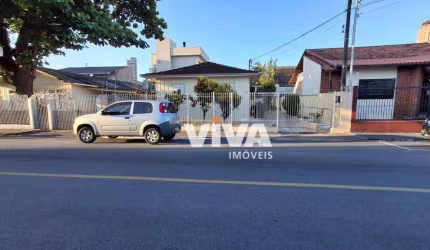Casa com 2 dormitórios à venda por R$ 850.000,00 - São Judas - Itajaí/SC