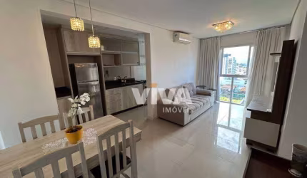 Apartamento com 3 dormitórios à venda, 73 m² por R$ 699.900 - São João - Itajaí/SC