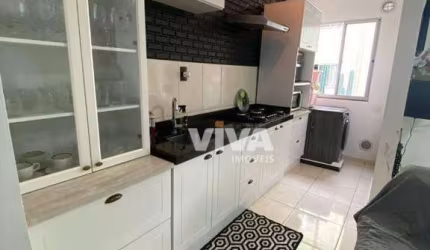 Apartamento com 2 dormitórios à venda, 51 m² por R$ 320.000 - Espinheiros - Itajaí/SC