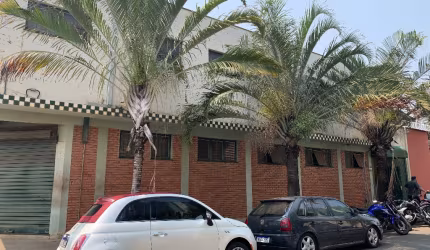 Prédio comercial em Piracicaba