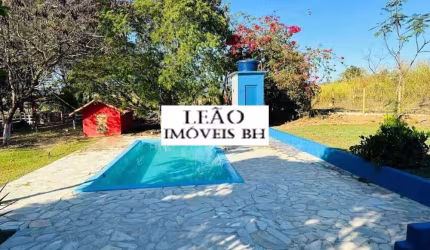 Chácara / sítio com 5 quartos à venda na Estrada ESTRADA DAS PEROBAS, 33, Zona Rural, Jequitibá, 2000 m2 por R$ 1.800.000