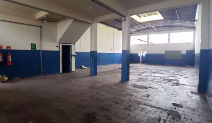 Barracão / Galpão / Depósito à venda na Avenida Pedro de Toledo, Palmital, Marília, 400 m2 por R$ 980.000