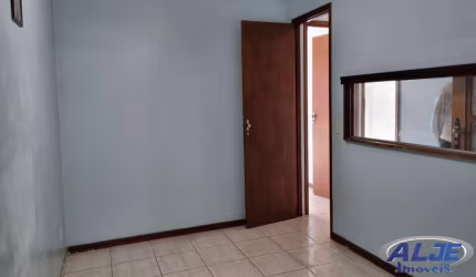 Barracão / Galpão / Depósito à venda na Rua Paes Leme, Centro, Marília por R$ 230.000