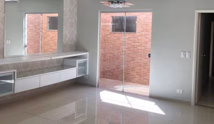 Casa com 5 quartos à venda na Rua Tocantins, Jardim Alvorada, Marília, 180 m2 por R$ 600.000