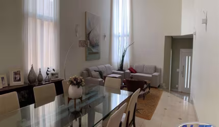 Casa com 3 quartos à venda na Rua Santa Helena, Jardim Alvorada, Marília, 275 m2 por R$ 1.400.000