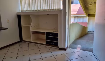 Apartamento com 3 quartos à venda na Rua Antônio Abdo, Jardim Maria Izabel, Marília por R$ 245.000